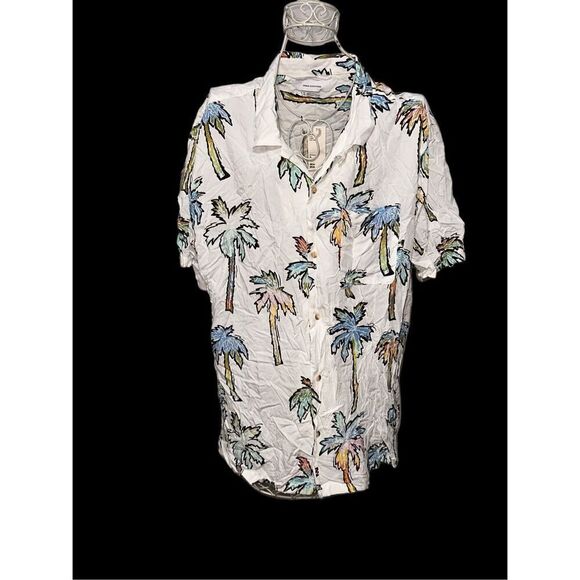 NEW WITH TAGS UO URBAN OUTFITTERS Gradient Palms Rayon Short Sleeve Button-Down - Picture 5 of 12